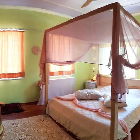 Little Island Resort Nisos Ioanninon Exterior photo