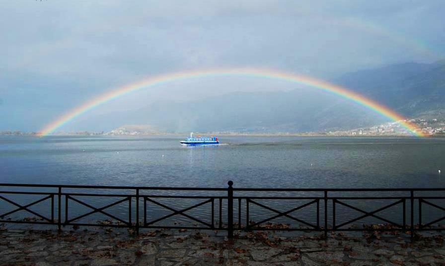 Little Island Resort Nisos Ioanninon Exterior photo